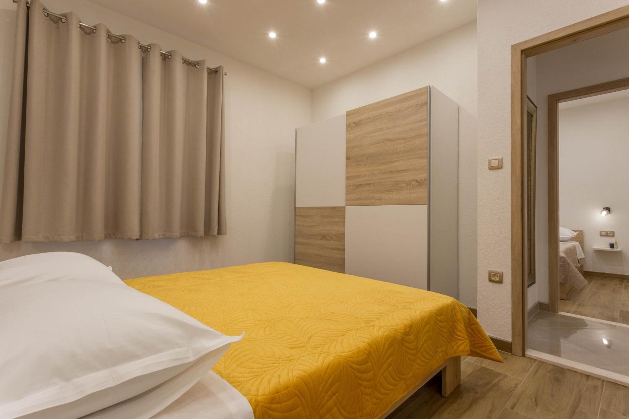 Apartment Zastupac 8761A Hvar Town Eksteriør bilde