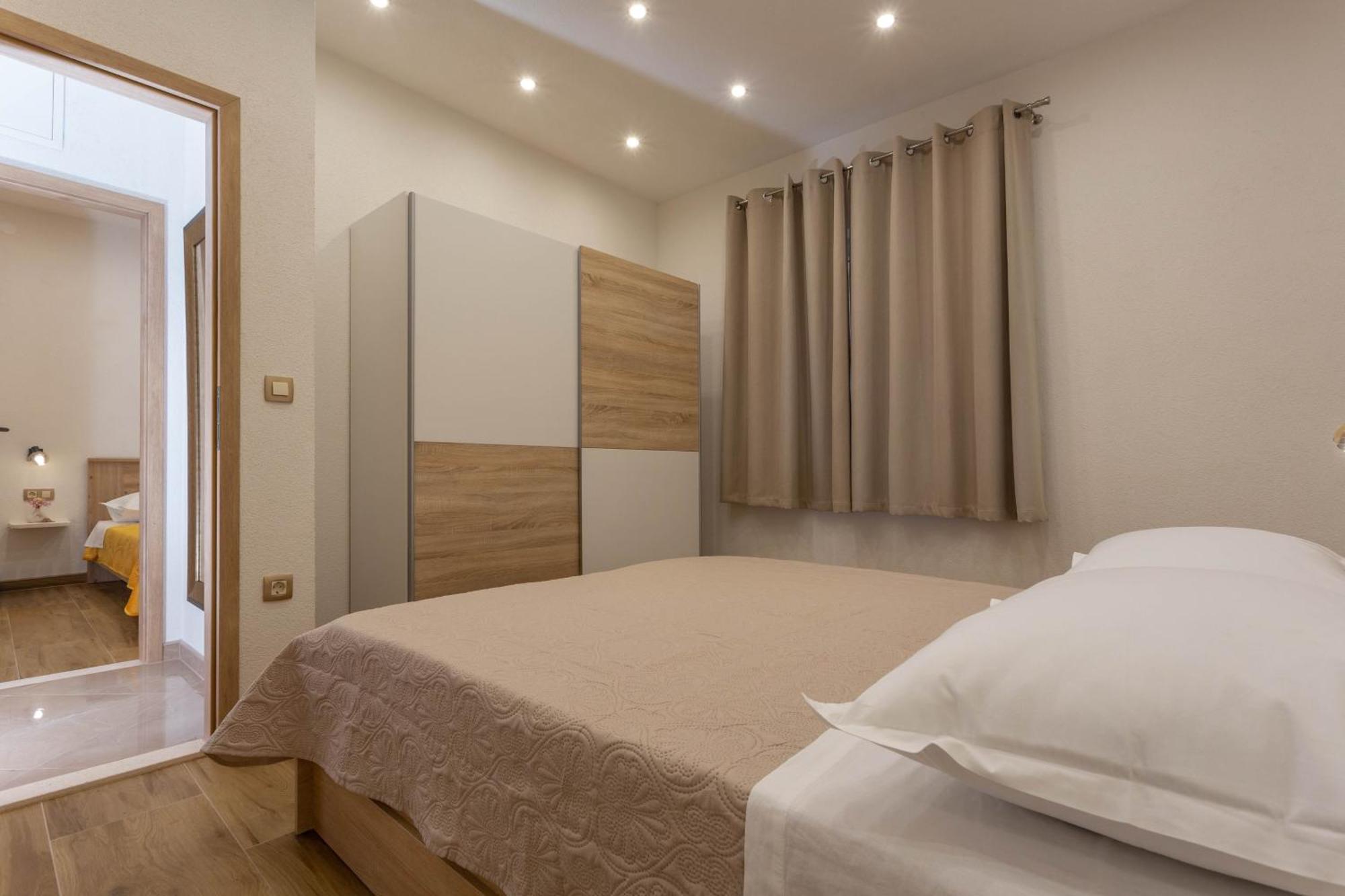 Apartment Zastupac 8761A Hvar Town Eksteriør bilde